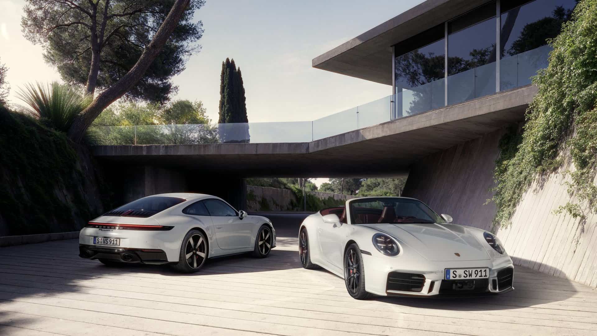 2025 Porsche 911 Carrera S Coupe and Cabriolet