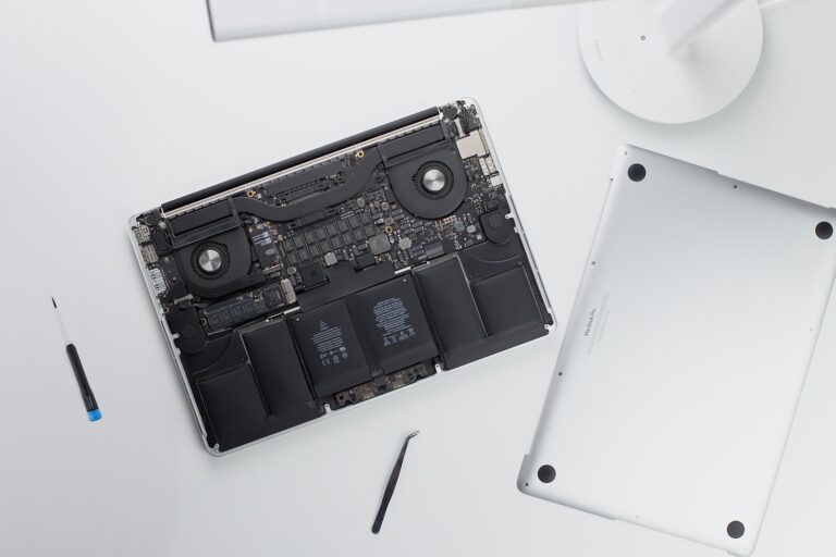 How To Replace A MacBook Pro Battery