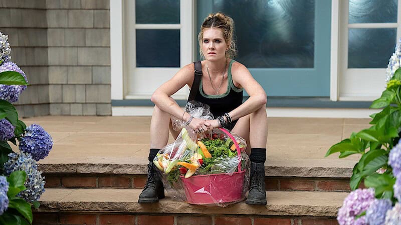 Sirens' Cast Guide: Meghann Fahy, Julianne Moore, Milly Alcock, Kevin Bacon Star - Netflix Tudum