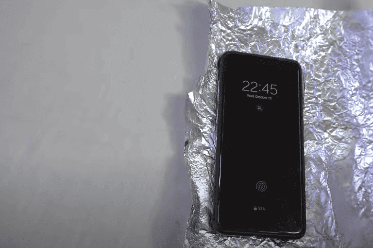 Does Wrapping Your Phone In Aluminum Foil Block Signal?