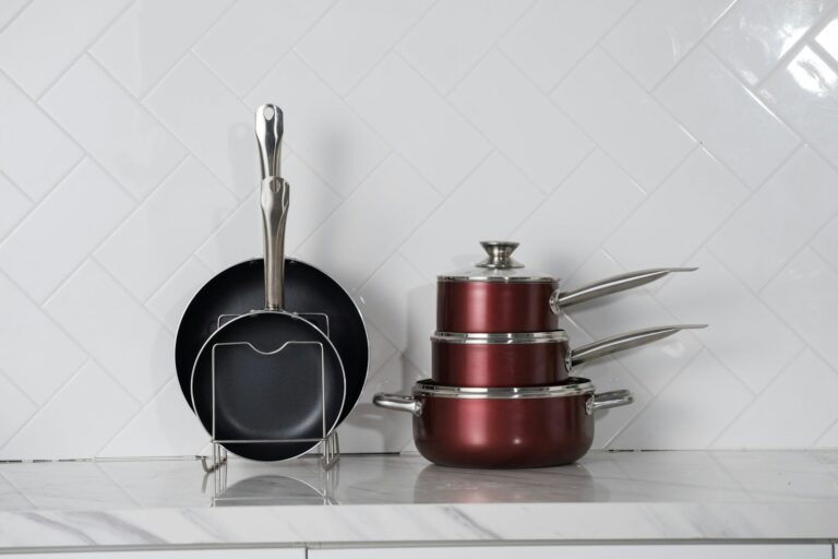 Best Non-Toxic Cookware for a Healthier Kitchen