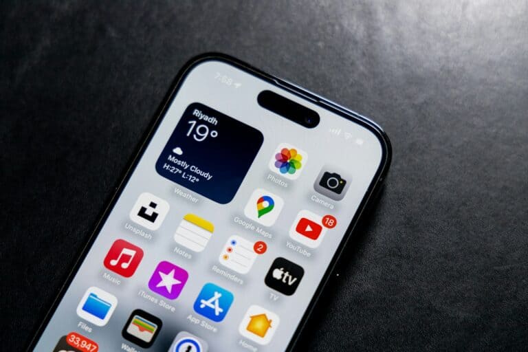 How To Delete All Wallpapers On iPhone