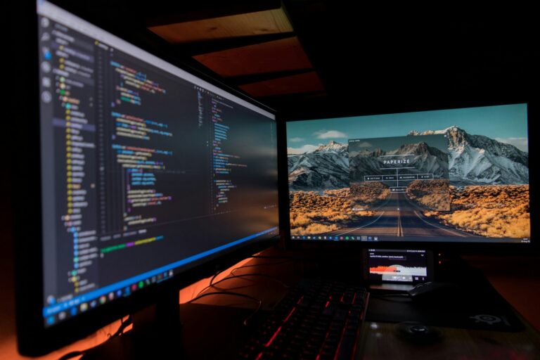 Dual Monitor Setups Explained