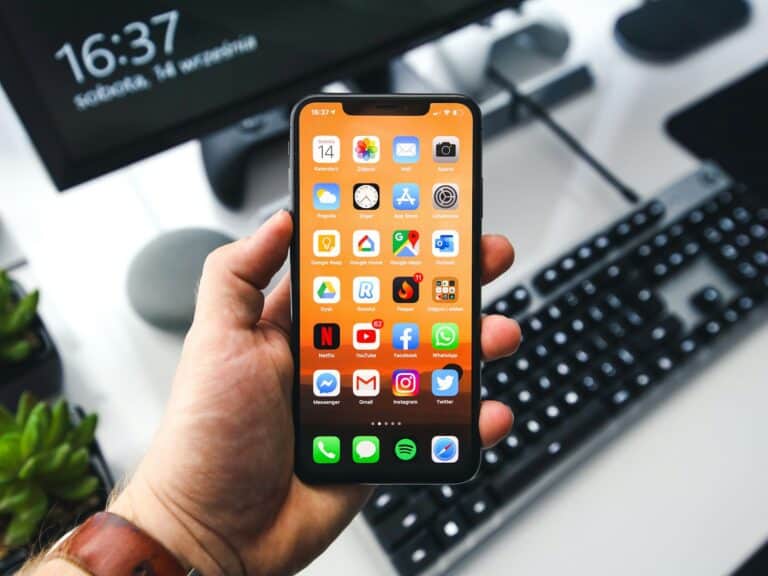 How To Fix Black Spots On An iPhone Screen